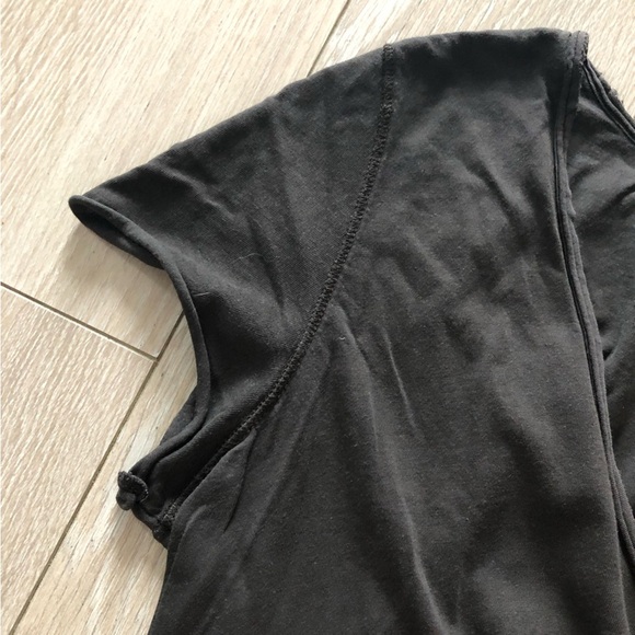 All Saints Raw Hem V Neck T Shirt in Faded Black Size XS - Picture 8 of 9